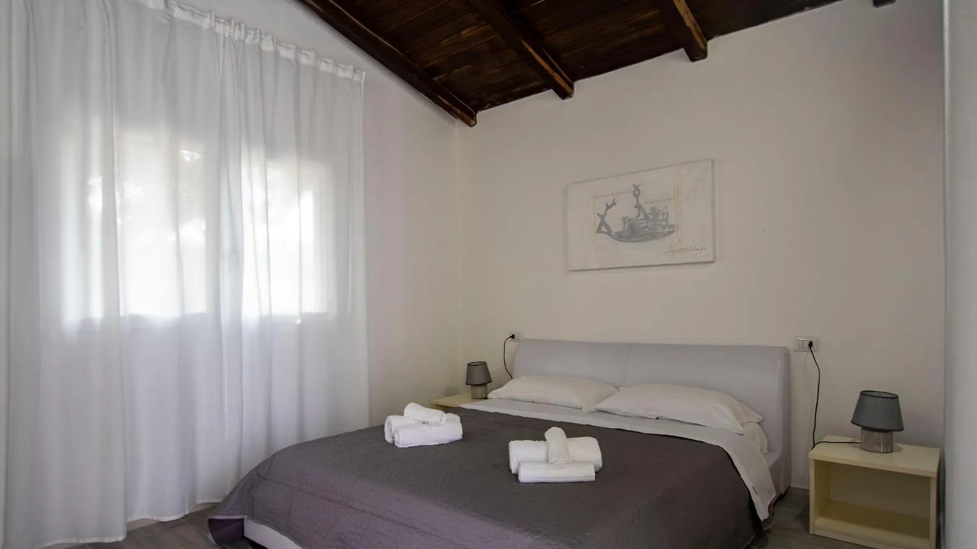 ואלדוריה Villa Lentischio 1 0*,